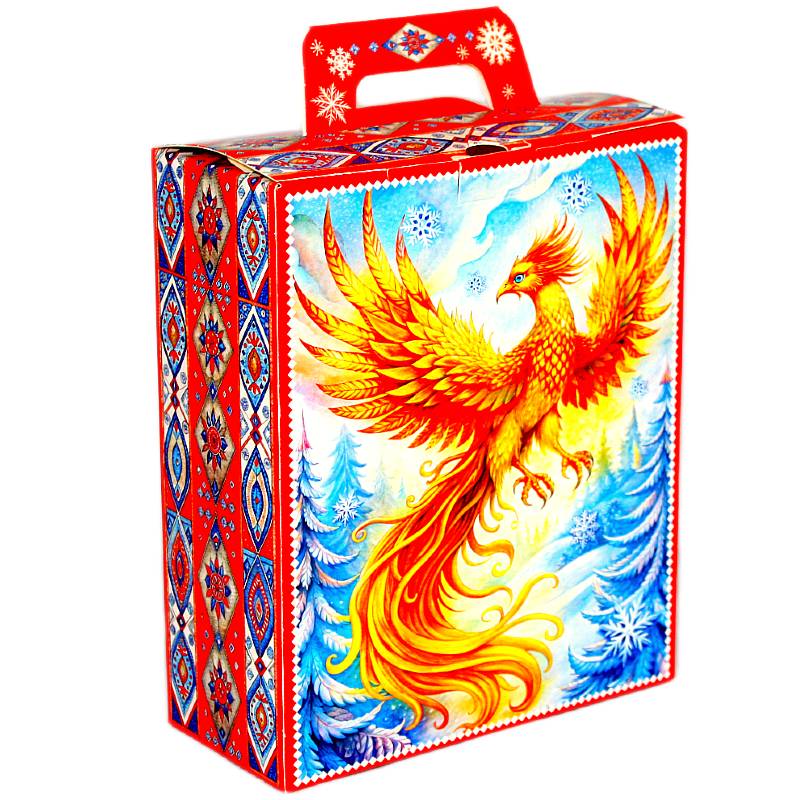 Сладкий новогодний подарок в картонной упаковке весом 750 грамм